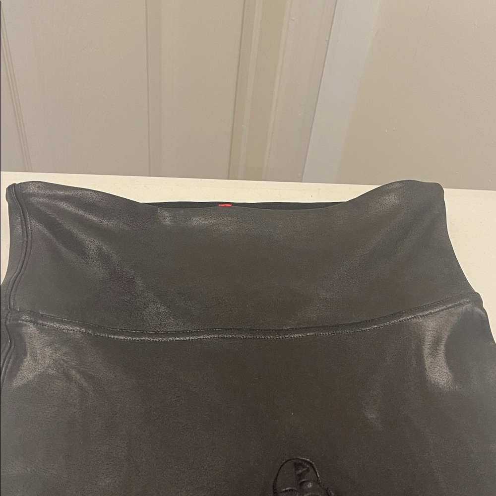 SPANX Black Faux Leather Power Waist Band High Rise Bodycon Leggings Size Medium - Picture 5 of 12